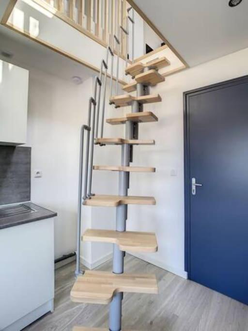 Atypique T1 Duplex - Wifi .Parking .Proche .Gare Apartment Saint-Quentin  Luaran gambar